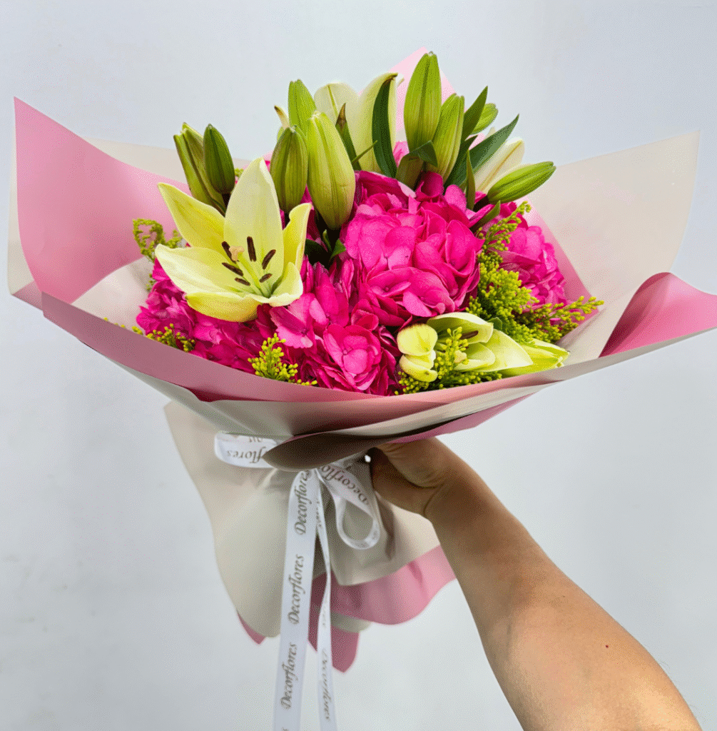 Bouquet x6 hortensias y lirios