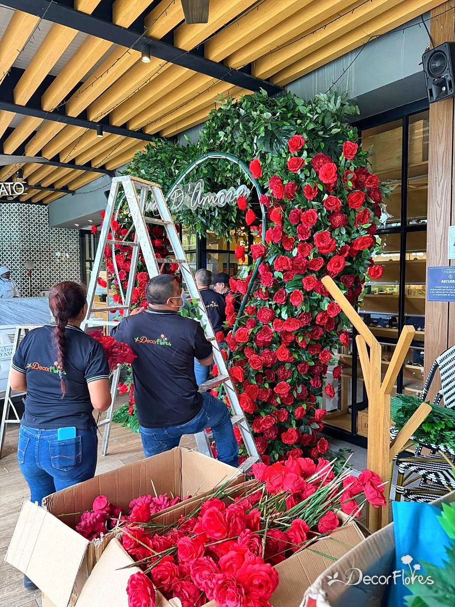 Cajas de rosas listas para el montaje